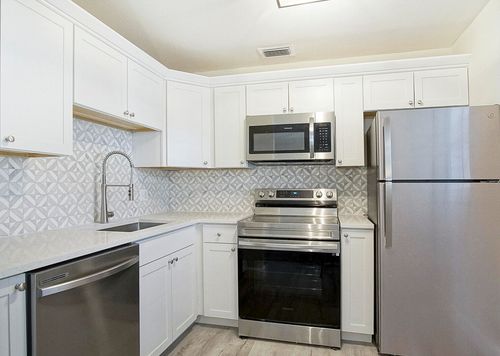 106-44 Vista Gardens Trl, Vero Beach, FL, 32962-1808 | Card Image