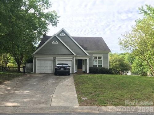 3229 Silver Pond Ct, Charlotte, NC, 28210-7951 | Card Image