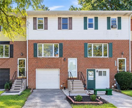 1714 Chester Rd, BETHLEHEM, PA, 18017-2762 | Card Image