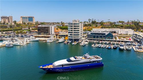 apt-5d-3121 W Coast Hwy, Newport Beach, CA, 92663-4070 | Card Image