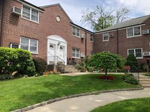 1224-24929 64th Ave, Little Neck, NY, 11362-2363 | Card Image