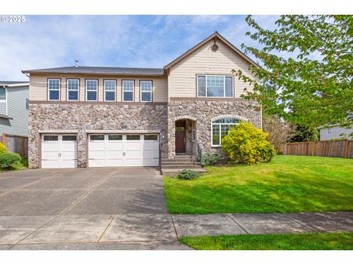 14301 Se Viola Vineyard Dr, Happy Valley, OR, 97086-6568 | Card Image
