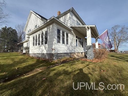 118 S Fifth Street, Crystal Falls, MI, 49920 | Card Image