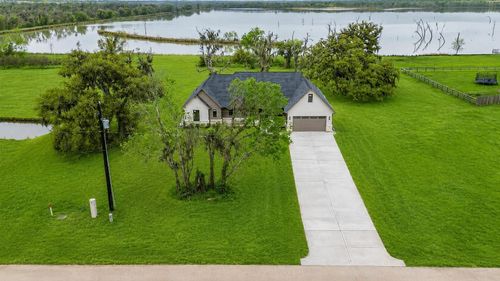 250 Pony Trl, Angleton, TX, 77515-7489 | Card Image