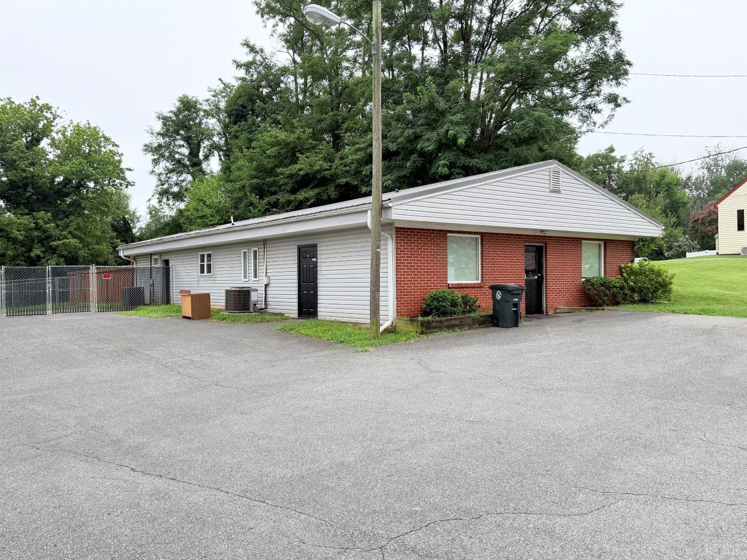 1816 Memorial Ave, Lynchburg, VA 24501