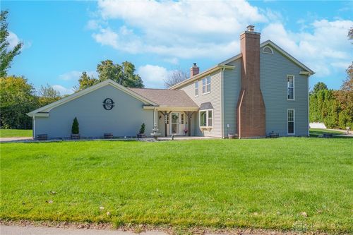 2550 Broken Woods Dr, Troy, OH, 45373-4348 | Card Image