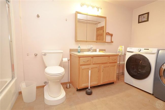 479 Bender Rd, House other with 3 bedrooms, 2 bathrooms and null parking in Roundup MT | Image 20