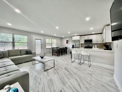 apt-h2-1905 Bermuda Cir, Coconut Creek, FL, 33066-2815 | Card Image