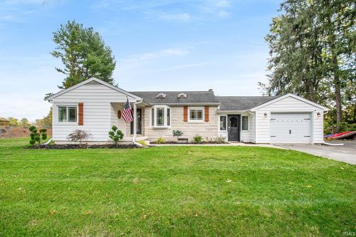 53238 Arrowhead Drive, Bristol, IN, 46507-9704 | Card Image