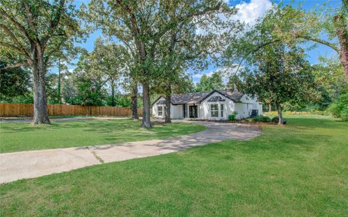 1602 Baker Dr, Tomball, TX, 77375-4030 | Card Image