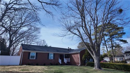 1757 Lafayette Dr, Hampton, VA, 23664-1731 | Card Image