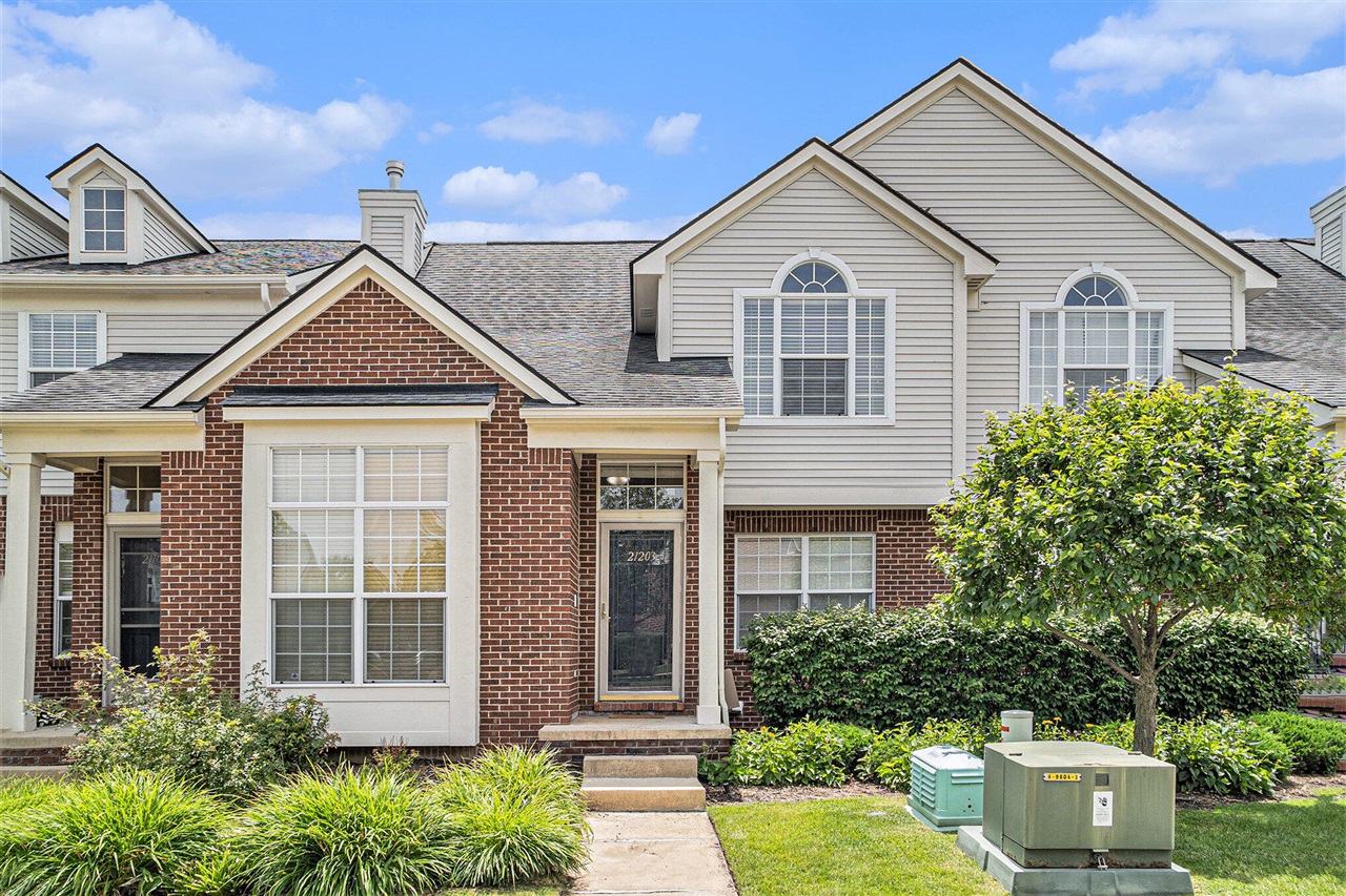 Alexa Dr, Walled Lake, MI 48390