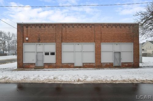 401 S Tecumseh St, Adrian, MI, 49221-3065 | Card Image