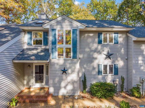 27 Fairway Dr, PALMYRA, VA, 22963-2516 | Card Image