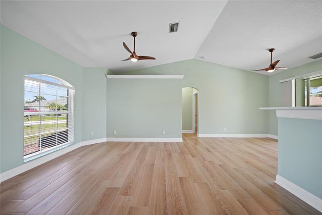 347 Casale G St, House other with 3 bedrooms, 2 bathrooms and null parking in PUNTA GORDA FL | Image 12