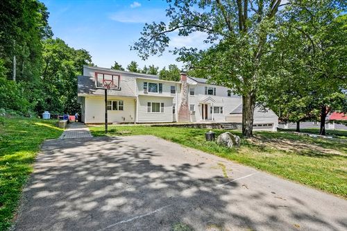 3 Antoria Way, Topsfield, MA, 01983-2300 | Card Image