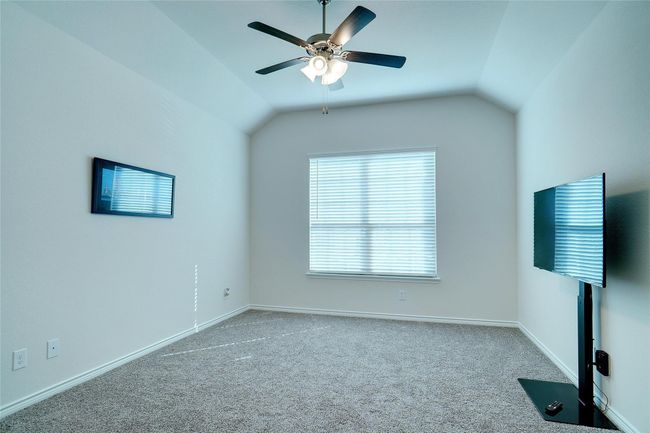 2325 Brightstone Dr, House other with 3 bedrooms, 2 bathrooms and null parking in Aubrey TX | Image 12