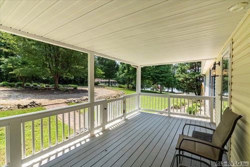 902 River Rd, Bracey, VA, 23919-2012 | Card Image