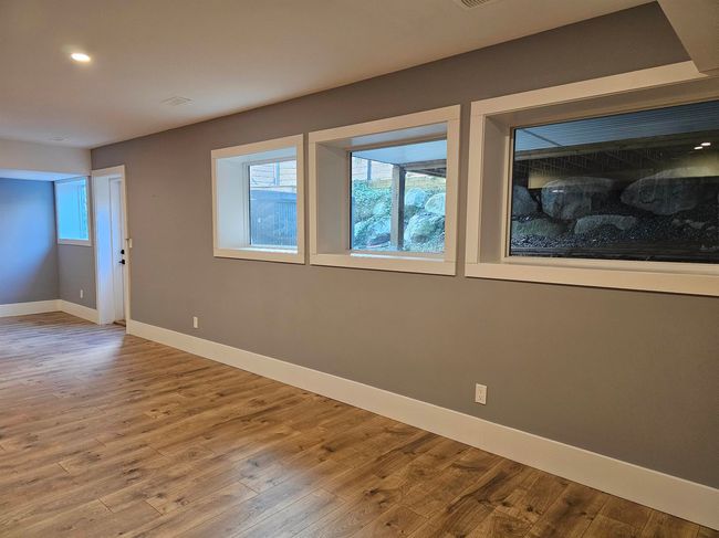 8440 Mctaggart Street, House other with 5 bedrooms, 4 bathrooms and 6 parking in Mission BC | Image 33
