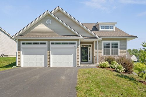 26 Edgewood Brook Rd, Barre, VT, 05641-5702 | Card Image