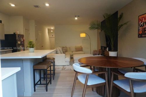 385-385 Nw 9th St, Pompano Beach, FL, 33060-6084 | Card Image