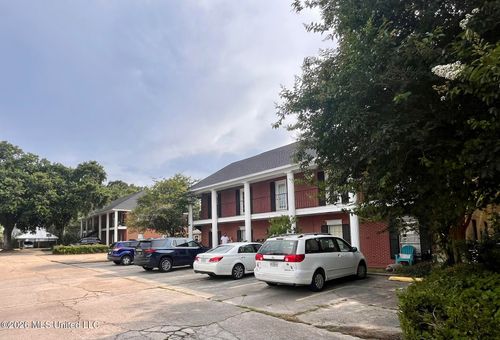 951 Vision Oaks Boulevard, Gulfport, MS, 39507 | Card Image