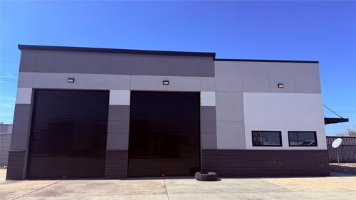 1203 S Railroad St, Lewisville, TX, 75057-4818 | Card Image