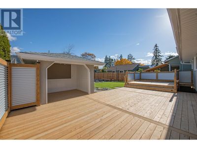 3211 16 St, House other with 3 bedrooms, 2 bathrooms and 5 parking in Vernon BC | Image 3