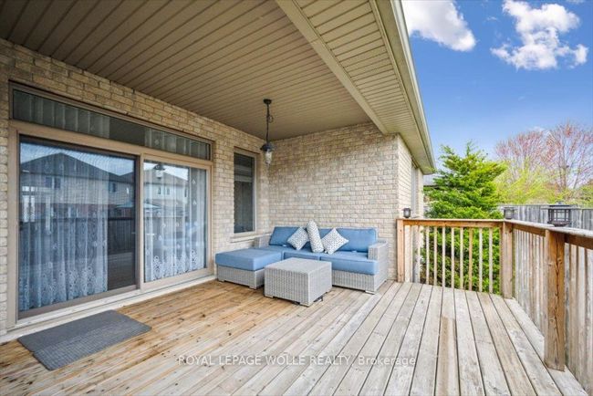 67 E Tree Dr, House other with 4 bedrooms, 3 bathrooms and 2 parking in Breslau ON | Image 33