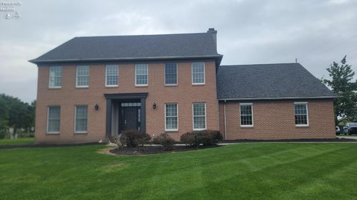 33 Ponds Side Dr, Fremont, OH, 43420-2677 | Card Image