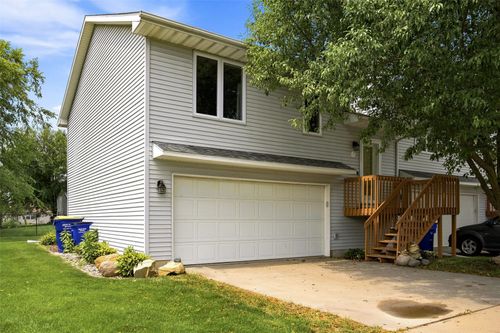 j-408 Sugar Creek Ln, North Liberty, IA, 52317-9425 | Card Image