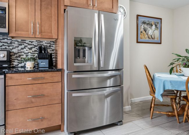 15-web-or-mls-438 Oakgrove Ct-15.jpg | Image 10