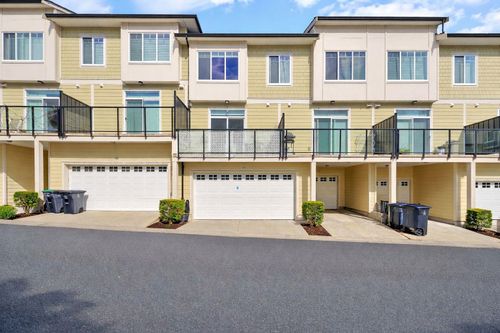 64-13670 62 Ave, Surrey, BC, V3X0H8 | Card Image