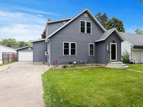 611 W Eau Claire St, Rice Lake, WI, 54868-1511 | Card Image
