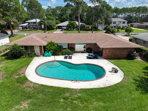 90 Country Club Rd, Shalimar, FL, 32579-1606 | Card Image