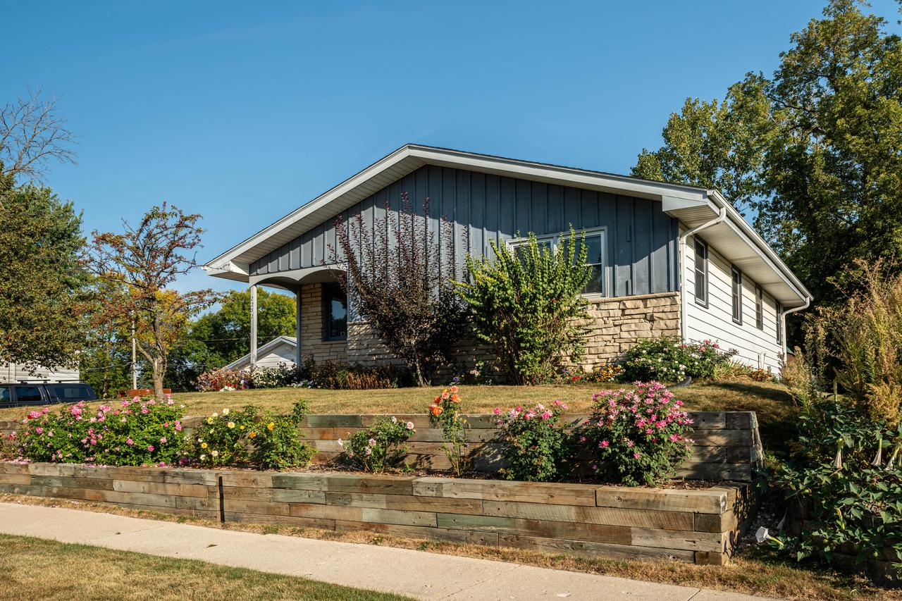 Ramsey Ave, Milwaukee, WI 53221
