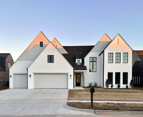 5911 E 127th Pl S, Bixby, OK, 74008-2877 | Card Image