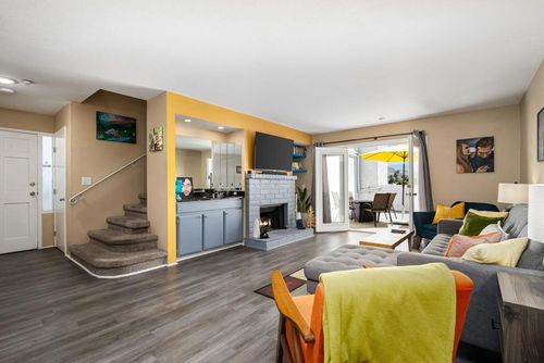 268-280 S Avenida Caballeros, Palm Springs, CA, 92262-6795 | Card Image