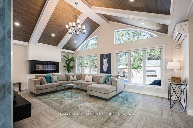 2 Cedar Grove Rd, House other with 6 bedrooms, 4 bathrooms and 6 parking in Mono ON | Image 9