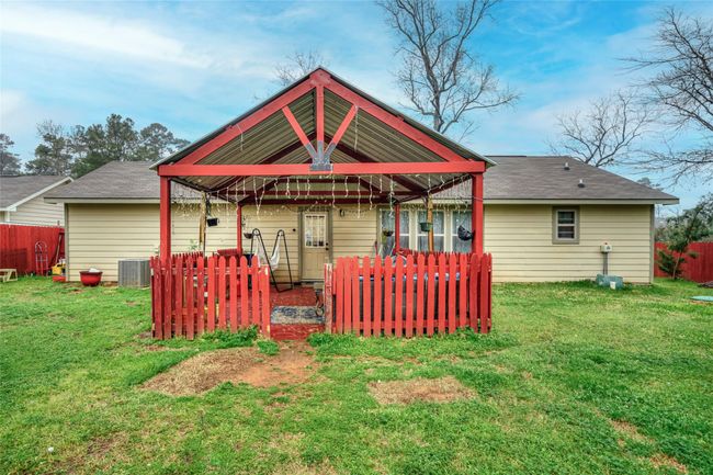 10610 Royal Adrian Dr, House other with 4 bedrooms, 3 bathrooms and null parking in Conroe TX | Image 18