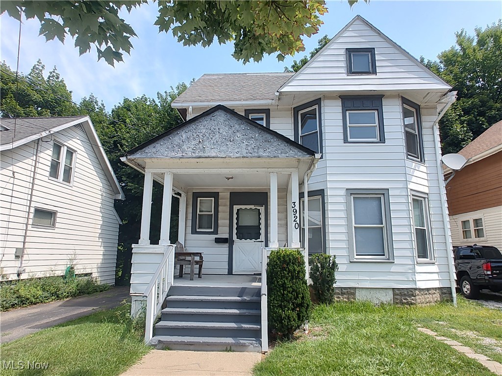 Lake Ave, Ashtabula, OH 44004