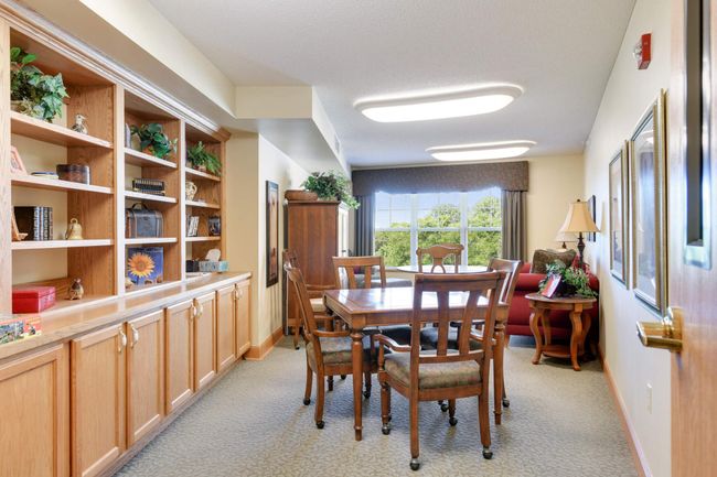 common area game room on 3rd floor | Image 15