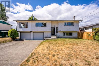 2615 Piercy Ave, House other with 3 bedrooms, 2 bathrooms and 6 parking in Courtenay BC | Image 1