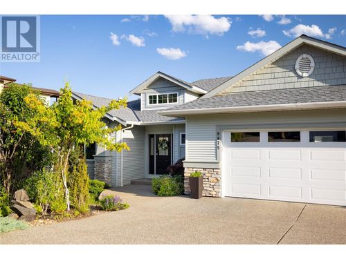 8875 Braeburn Dr, Coldstream, BC, V1B3W8 | Card Image