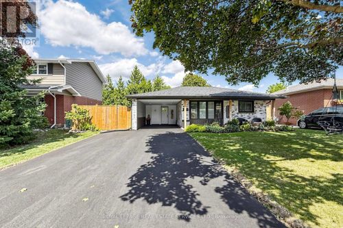 83 Delmar Drive, Hamilton (Buchanan), ON, L9C1J5 | Card Image