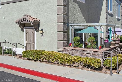 10443 Kitty Joyce Ave, Las Vegas, NV, 89129-3309 | Card Image