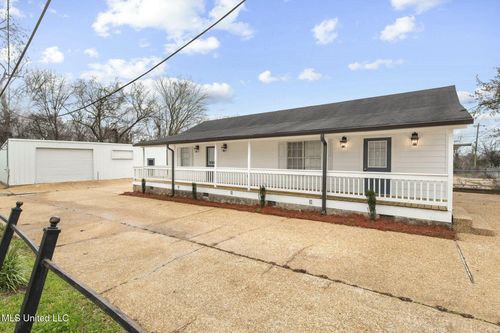 1030 Greymont Ave, Jackson, MS, 39202-2718 | Card Image