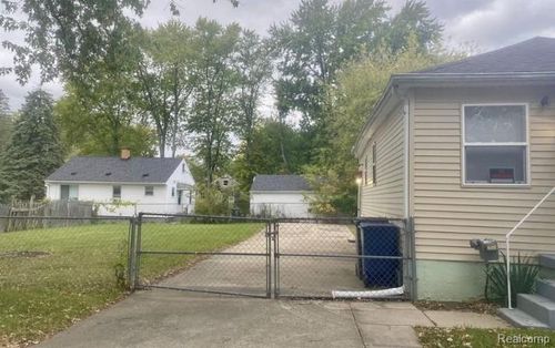 1159 Sutton Ave, Flint, MI, 48504-3245 | Card Image