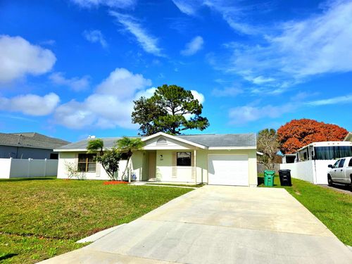 2197 Se Genoa St, Port St. Lucie, FL, 34952-7334 | Card Image