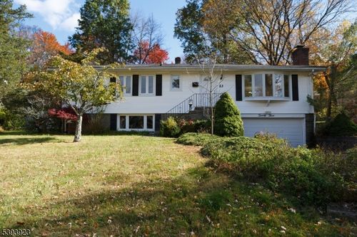 23 Winans Rd, Livingston, NJ, 07039-2721 | Card Image